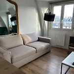 Large Two-Room Apartment In Paris Oberkampf