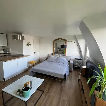 Large Two-room In Oberkampf Appartamento Parigi